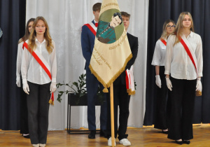 Sztandar szkoły