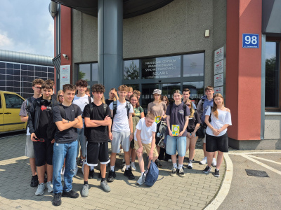 Wycieczka grup fizycznych do Narodowego Centrum Promieniowania Synchrotronowego SOLARIS w Krakowie